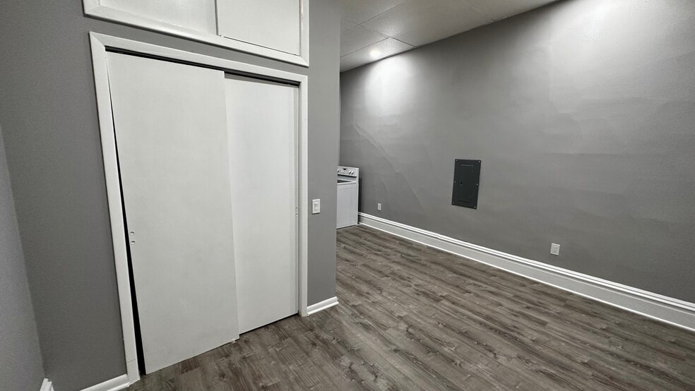 More Photos Of 123 N 2nd St, Easton Apartments For Sale