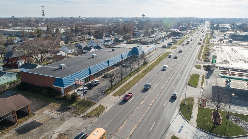 More Photos Of 630 N Telegraph Rd, Monroe Freestanding For Lease