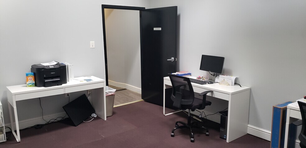 More Photos Of 5245 Germantown Ave, Philadelphia Office For Lease