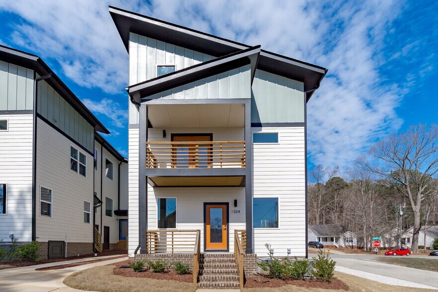More Photos Of 1318-1322 E Lenoir St, Raleigh Apartments For Sale