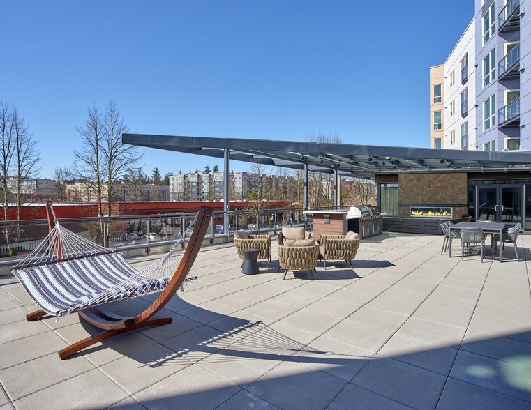 More Photos Of 16450 Redmond Way, Redmond Apartments For Lease
