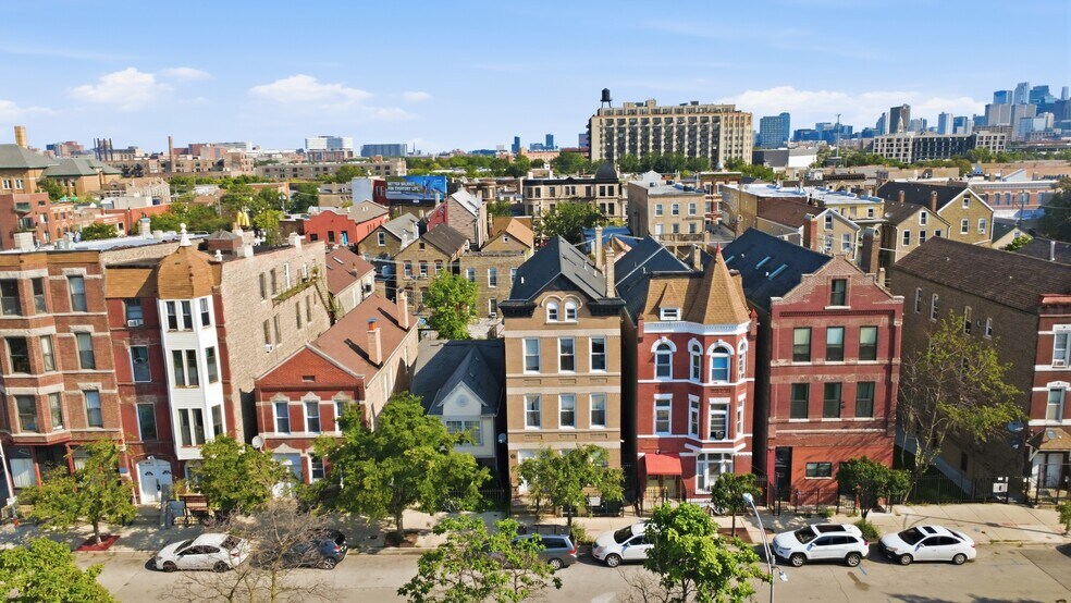 More Photos Of 1334 W 18th Pl, Chicago Apartments For Sale