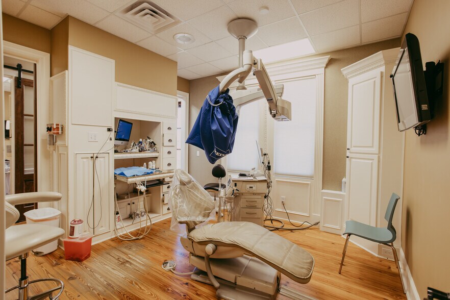 More Photos Of 797 Liberty Rd, Flowood Medical For Sale