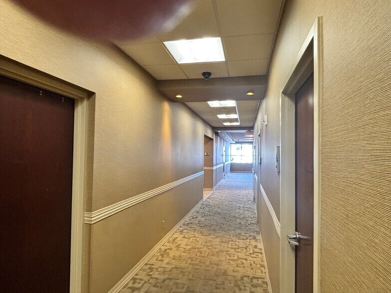 More Photos Of 510-514 Haight Ave, Poughkeepsie Office For Sale