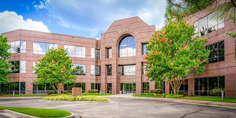 More Photos Of 8295 Tournament Dr, Memphis Coworking Space