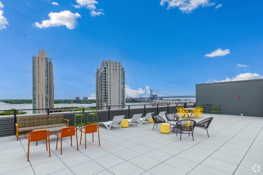 More Photos Of 918-980 N Delaware Ave, Philadelphia Apartments For Lease