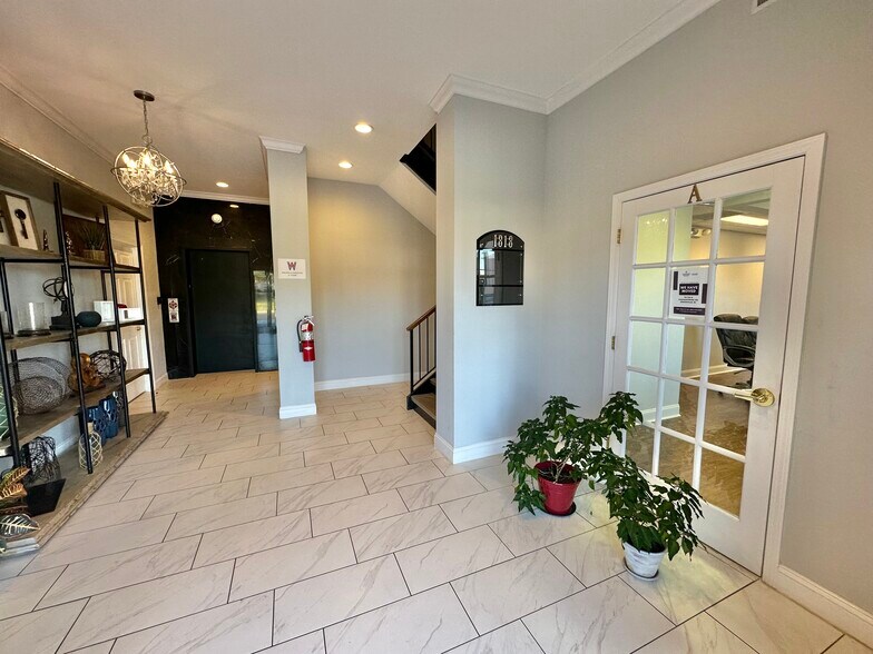 More Photos Of 1818 E Main St, Easley Unknown For Lease