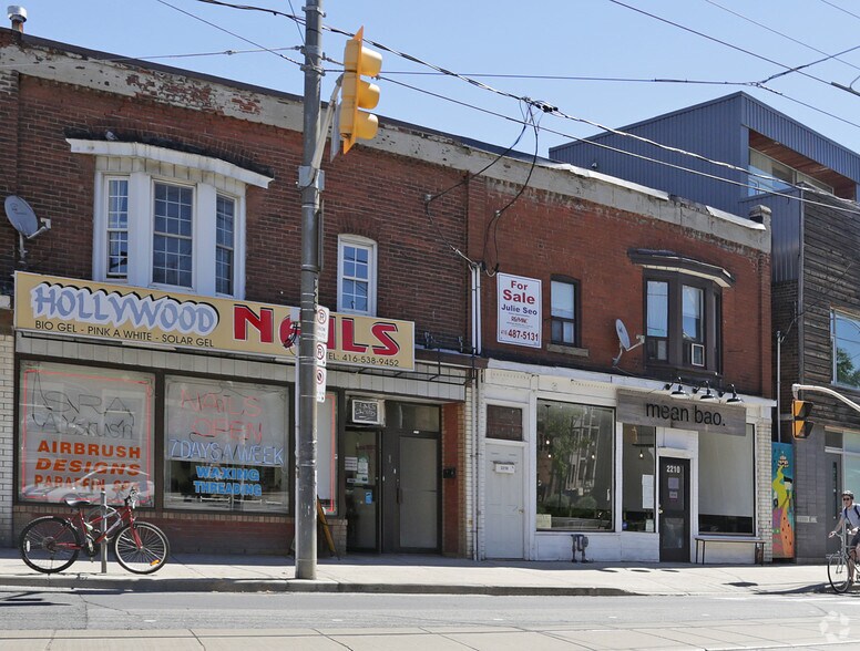 Primary Photo Of 2210 Dundas St W, Toronto General Retail For Lease