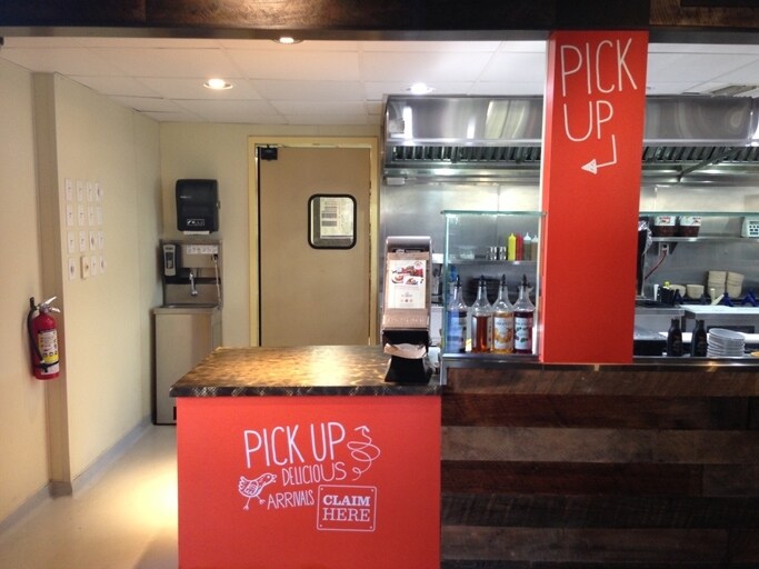 More Photos Of 2702 W Kennedy Blvd, Tampa Restaurant For Lease
