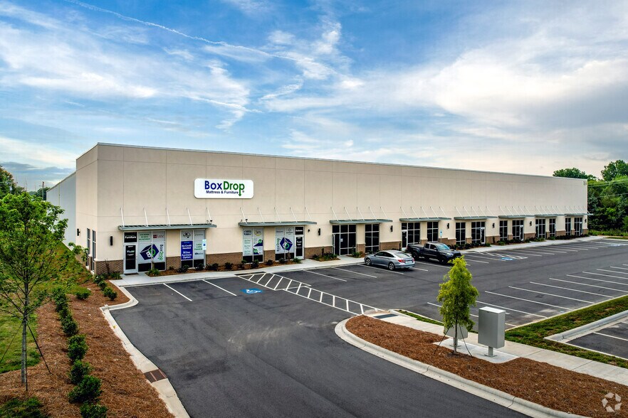 Primary Photo Of 1814 Westinghouse Blvd, Charlotte Warehouse For Lease