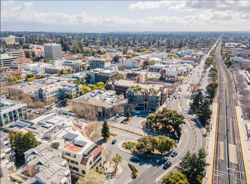 More Photos Of 116 University Ave, Palo Alto Office For Sale
