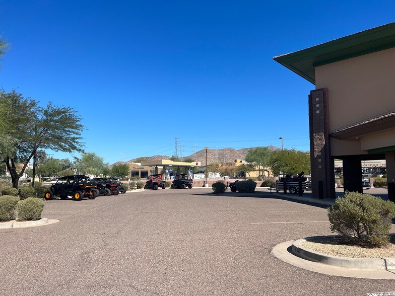 More Photos Of 10781 N Frank Lloyd Wright Blvd, Scottsdale General Retail For Sale