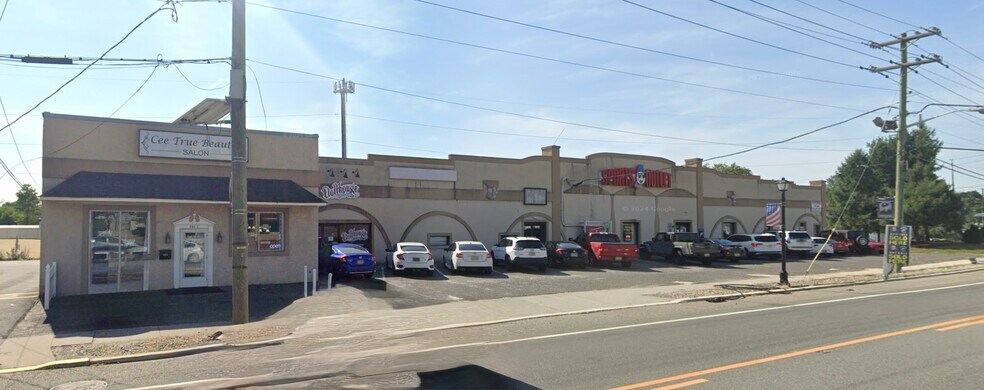 More Photos Of 703 Black Horse Pike, Glendora Storefront Retail Office For Sale