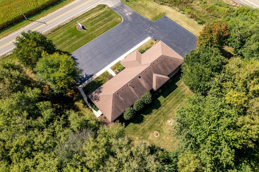 More Photos Of 7550 Rote Rd, Rockford Medical For Sale
