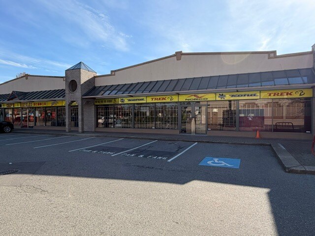 More Photos Of 8460 Alexandra Rd, Richmond General Retail For Lease