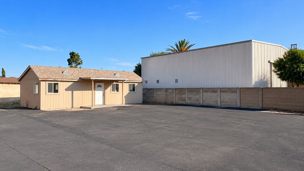 More Photos Of 2350 Durfee Ave, El Monte Warehouse For Sale