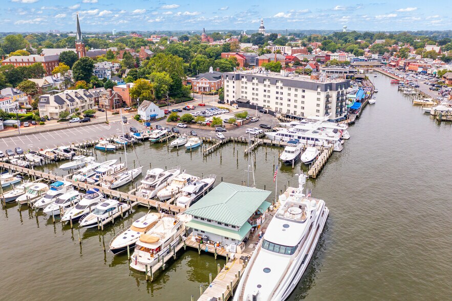 More Photos Of 2 Compromise St, Annapolis Marina For Lease