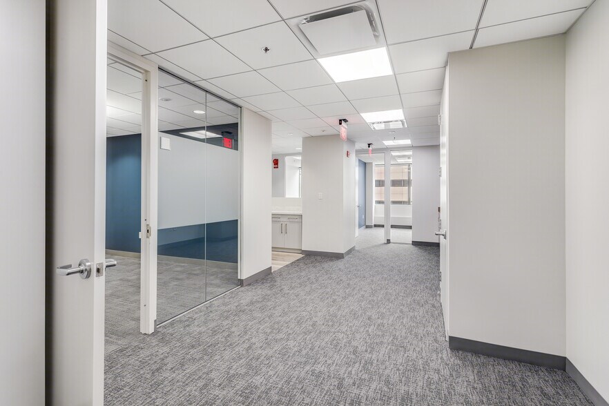 More Photos Of 1101 14th St NW, Washington Office For Lease