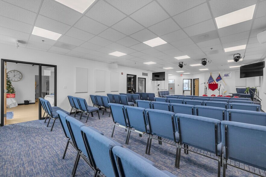 More Photos Of 459 Herndon Pky, Herndon Medical For Sale