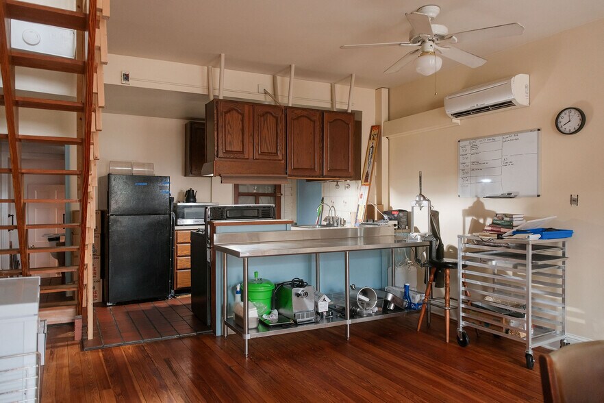 More Photos Of 1712 Aliceanna St, Baltimore Restaurant For Sale