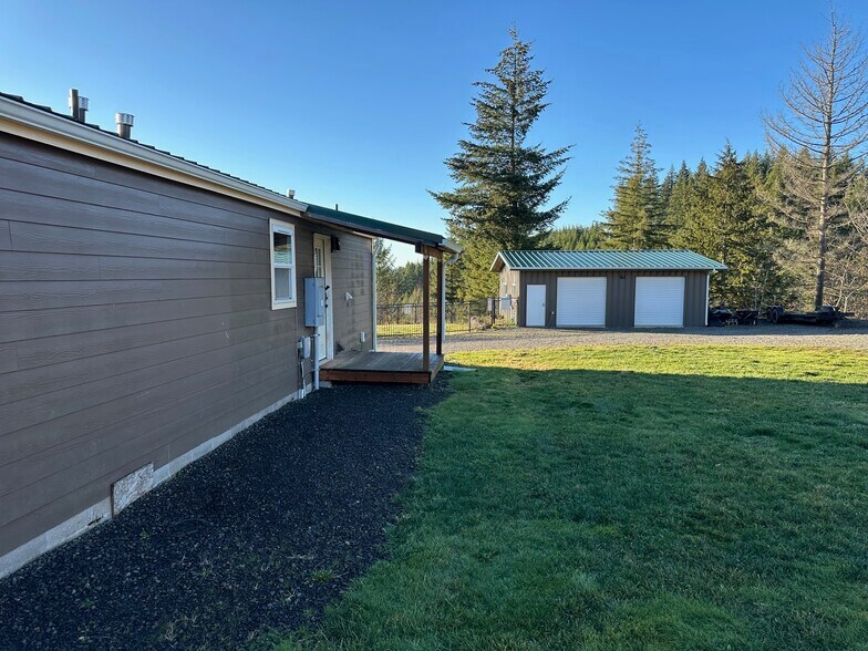 More Photos Of 27507 Nelson rd, Sandy Land For Sale