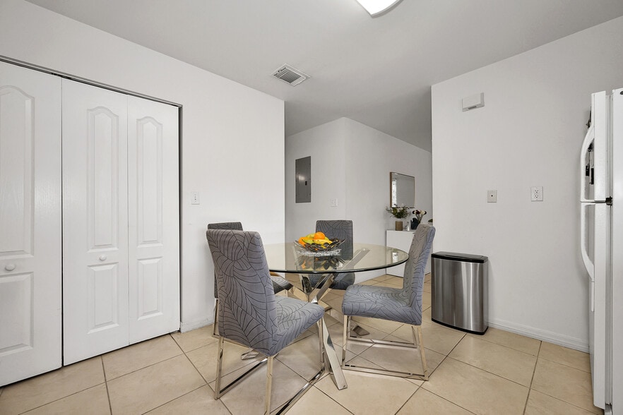 More Photos Of 2275 SW 61st Ave, Miami Apartments For Sale