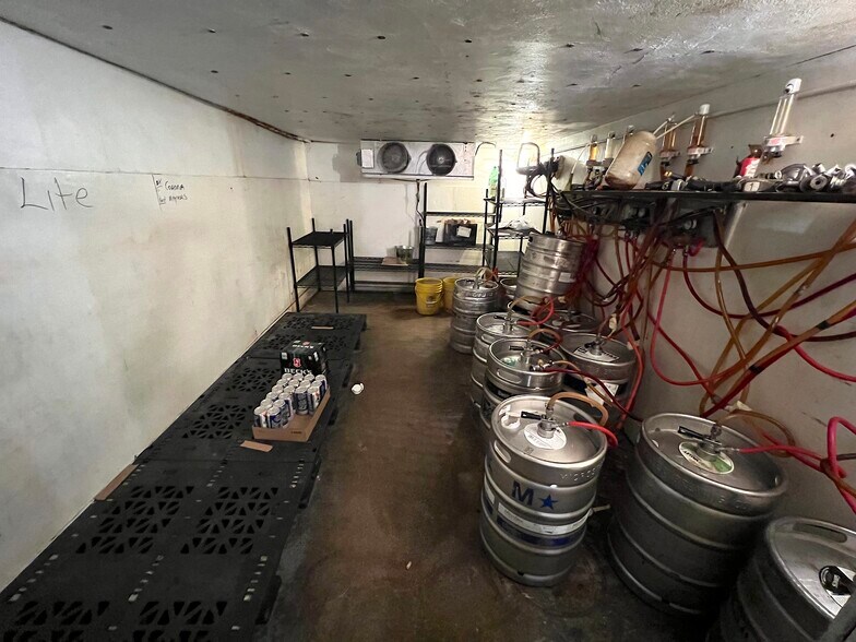 More Photos Of 5901 W Lawrence Ave, Chicago Freestanding For Sale