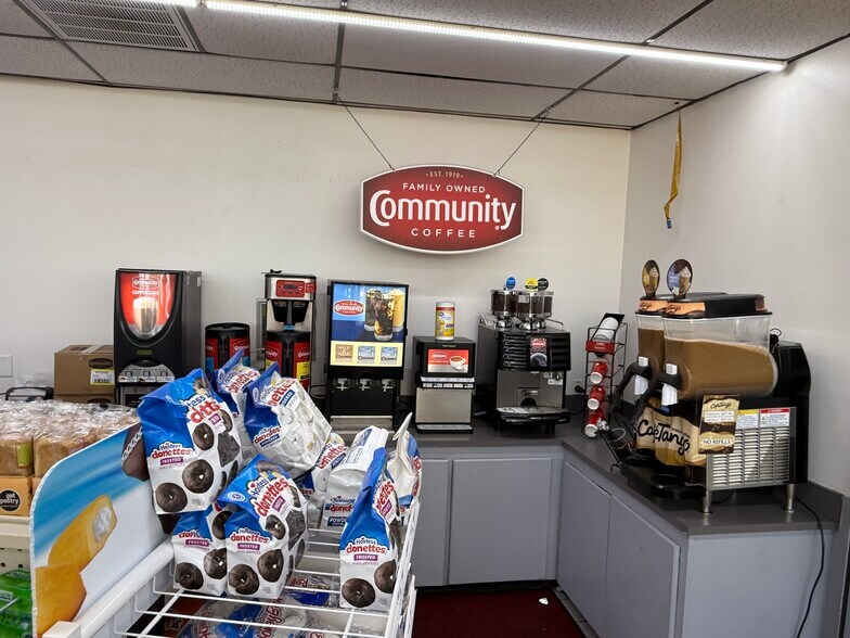 More Photos Of 407 Highway 27 Byp, Nashville Service Station For Sale