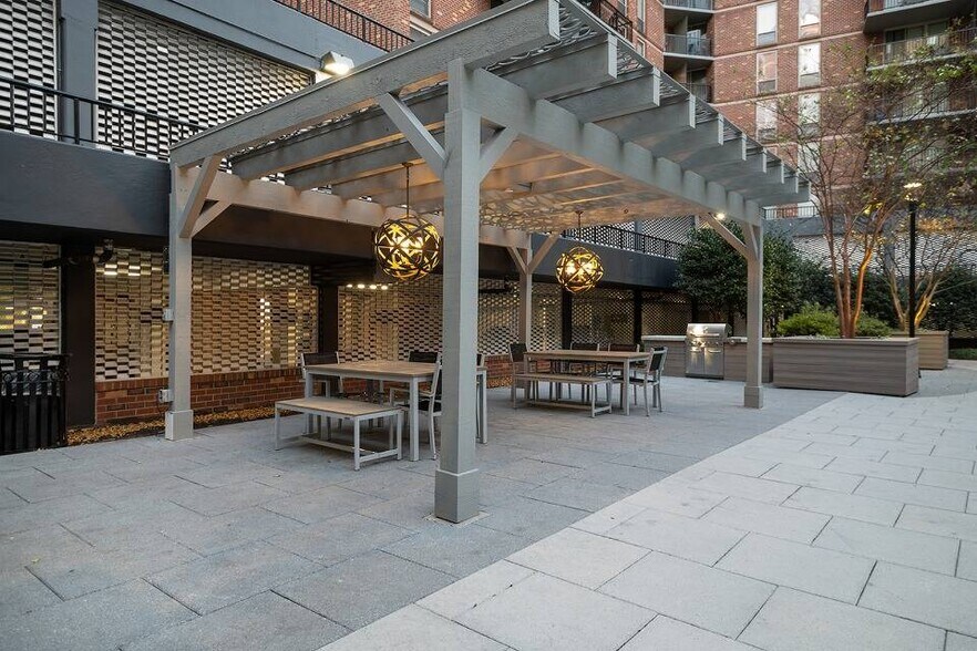 More Photos Of 8750 Georgia Ave, Silver Spring Apartments For Lease