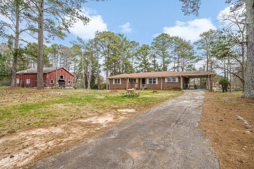 More Photos Of 3496 Wesley Chapel Rd, Decatur Land For Sale
