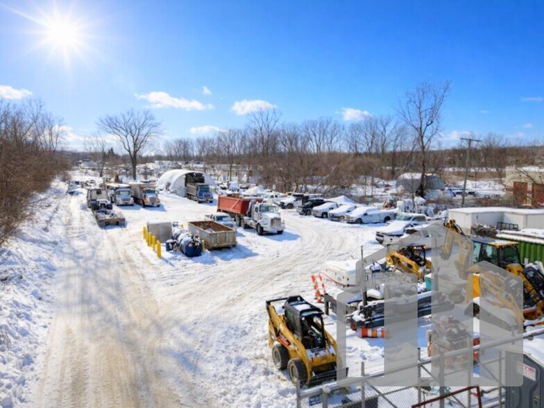 More Photos Of 4964 Technical Dr, Milford Warehouse For Sale