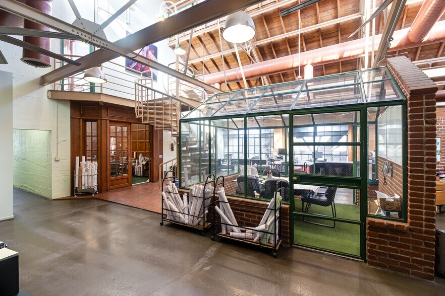 More Photos Of 408 S Stoddard Ave, San Bernardino Office For Sale