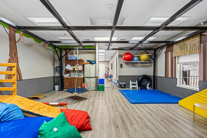 More Photos Of 2425 E Southlake Blvd, Southlake Office For Lease