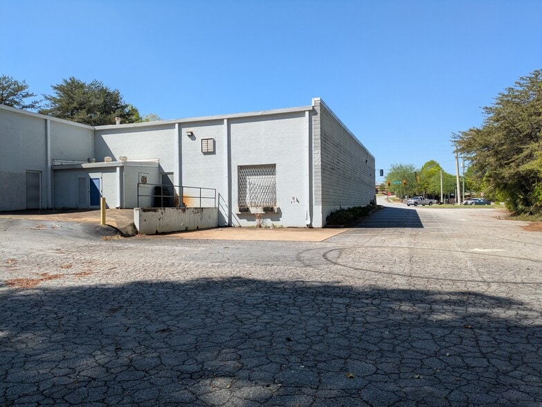 More Photos Of 406 Pleasant Hill Rd NW, Lilburn Auto Repair For Sale