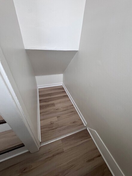 More Photos Of 470-472 Sumner St, Akron Apartments For Sale
