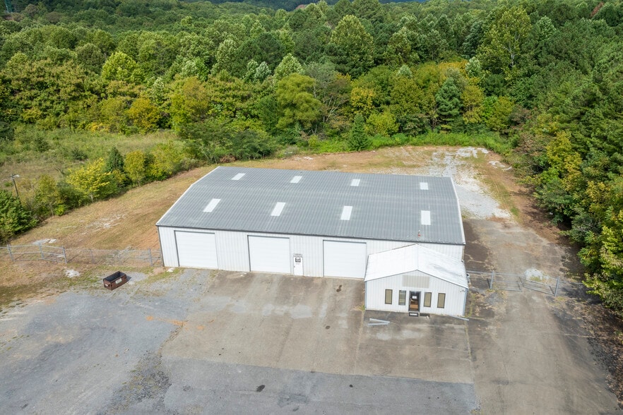 More Photos Of 120 Appalachian Ct, Talking Rock Industrial For Sale