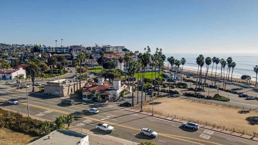 More Photos Of 1814 N El Camino Real, San Clemente Restaurant For Sale