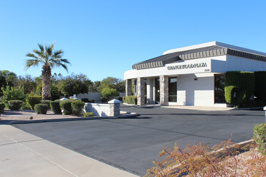 More Photos Of 1930 E Brown Rd, Mesa Office For Lease
