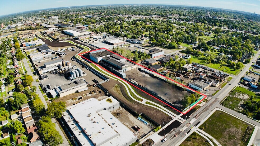 More Photos Of 8951 Alpine St, Detroit Auto Salvage Facility For Lease