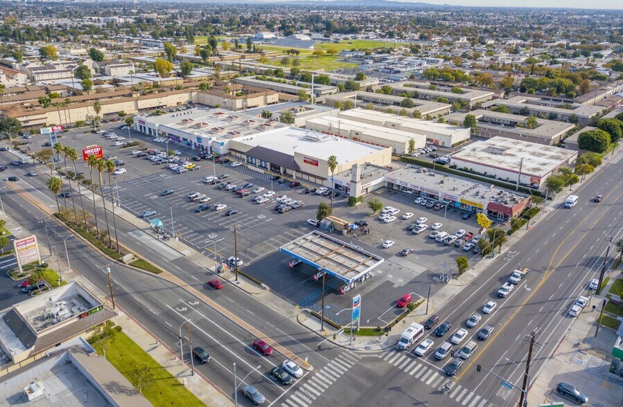 More Photos Of 3420-3456 W Lincoln Ave, Anaheim Unknown For Lease