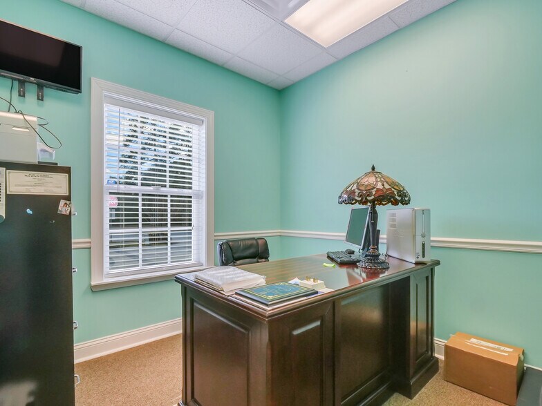 More Photos Of 1453 W Oglethorpe Hwy, Hinesville Office Residential For Lease