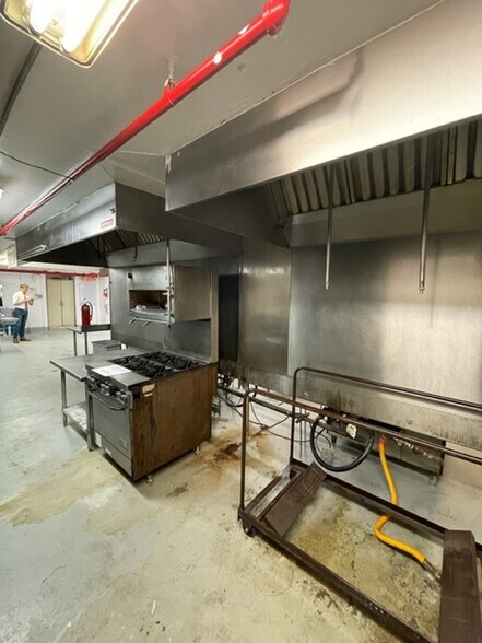 More Photos Of 555 N 4th St, Saint Louis Apartments For Sale