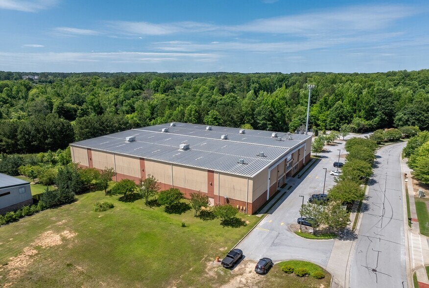 More Photos Of 3237 Krisam Creek Dr, Loganville Industrial For Sale
