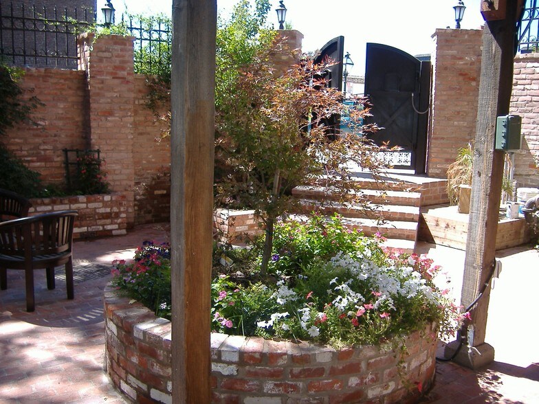 More Photos Of 116-120 I St, Sacramento Apartments For Sale