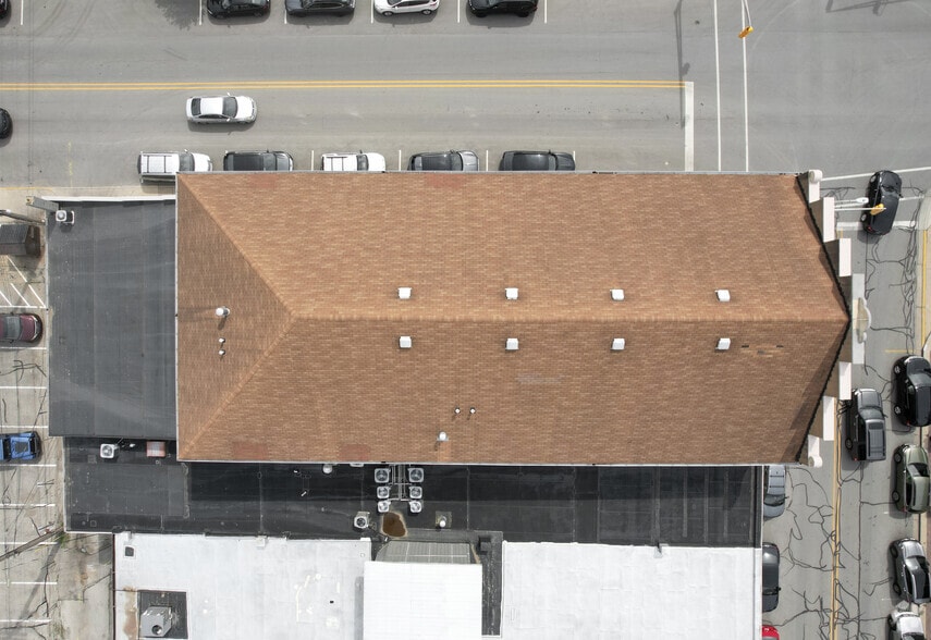 More Photos Of 970-984 Logan St, Noblesville Loft Creative Space For Lease
