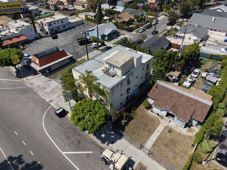 More Photos Of 5073 Huntington Dr N, Los Angeles Apartments For Sale