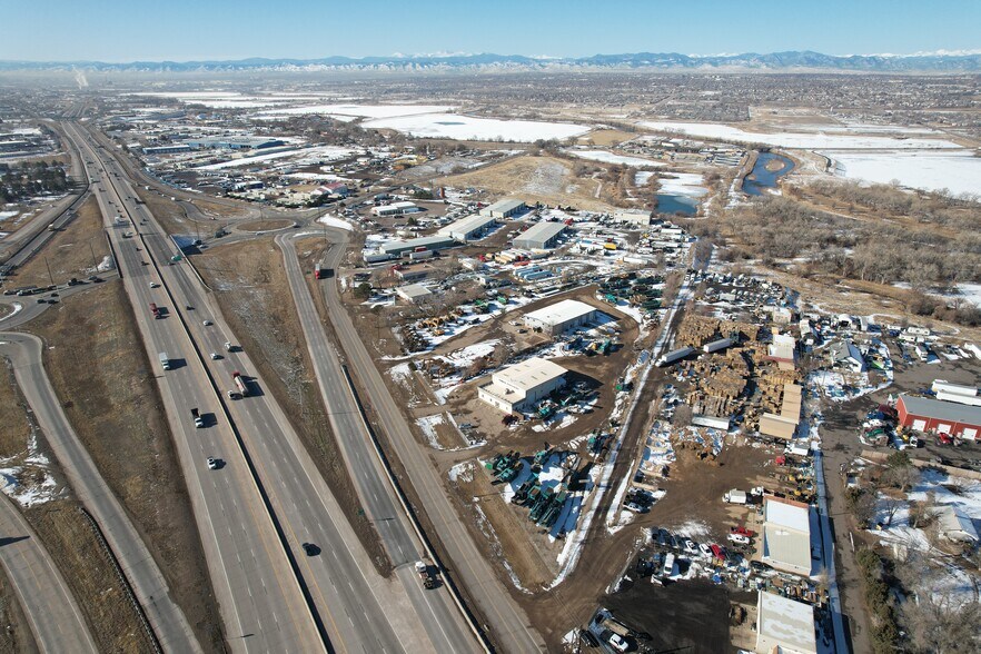 More Photos Of 9725 Brighton Rd, Henderson Warehouse For Lease