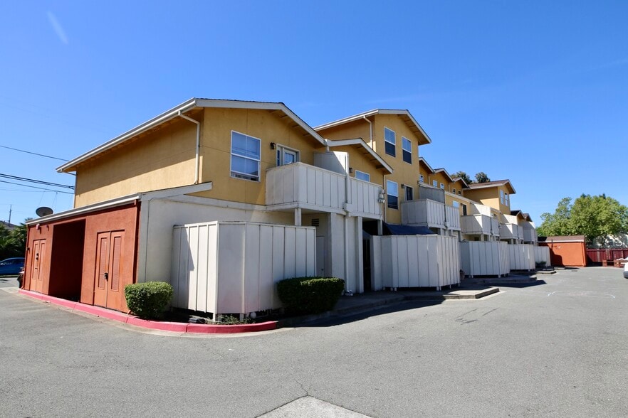 More Photos Of 623 Aston Ave, Santa Rosa Apartments For Sale