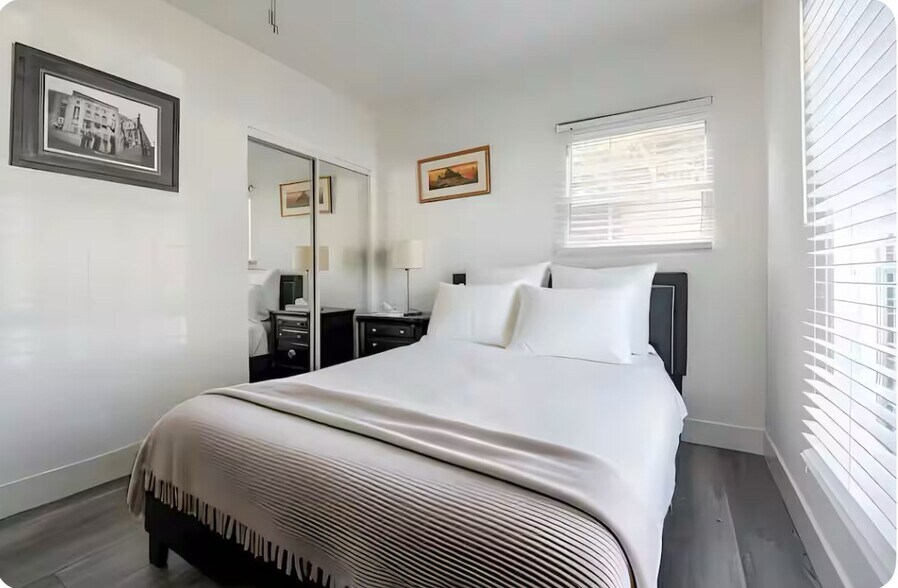 More Photos Of 1236-1238 W 90th Pl, Los Angeles Apartments For Sale