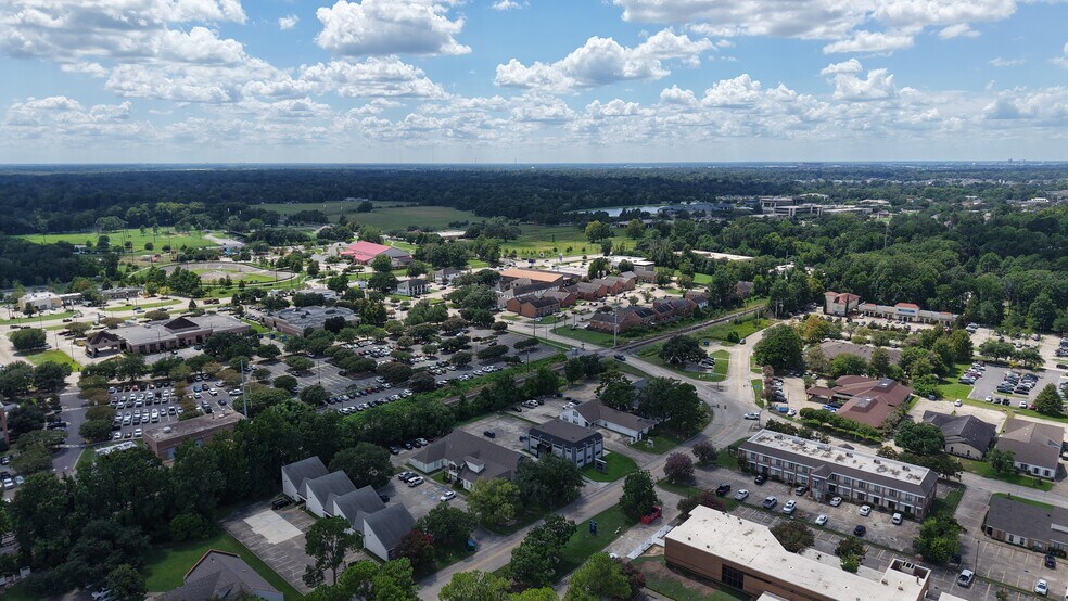 More Photos Of 7423 Picardy Ave, Baton Rouge Medical For Lease